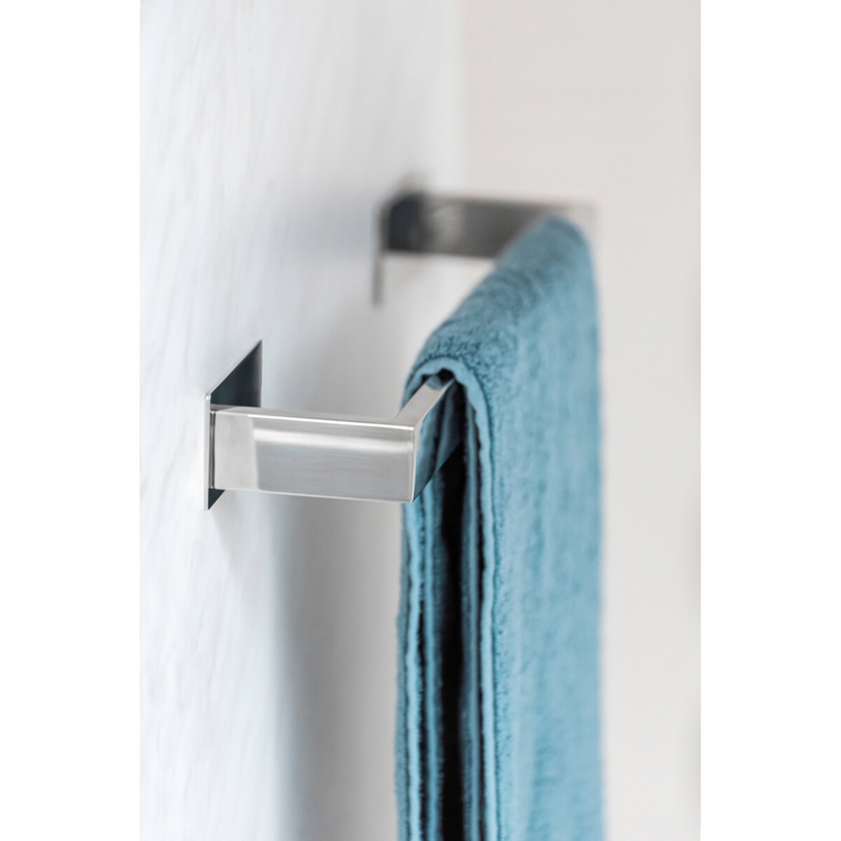 Uchwyt na ręcznik GENOVA, 40 cm, montaż bez wiercenia Turbo-Loc, WENKO