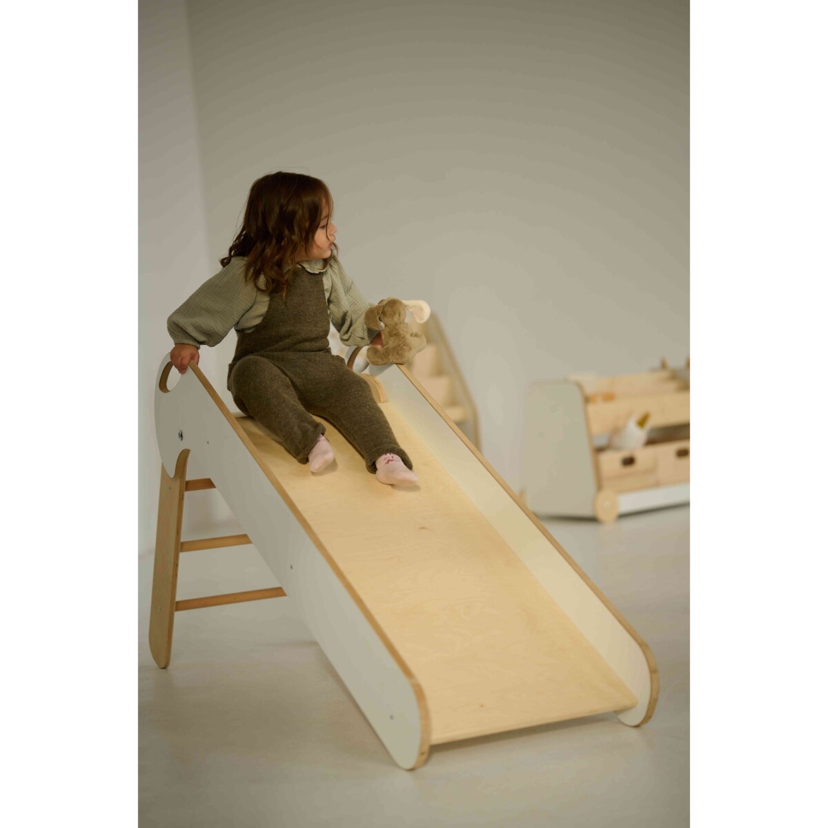Drewniana zjeżdżalnia dla dzieci - składana