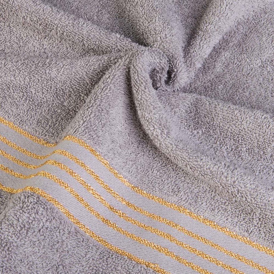 Ręcznik kąpielowy 50x90 cm bawełniany kolor szary z bordiurą w złote paski 500 g/m2 TIWANO