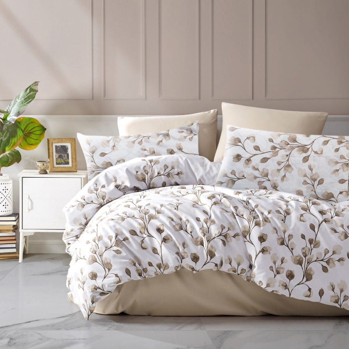 Pościel satynowa 160x200 Puha-1 w kwiaty Luxury