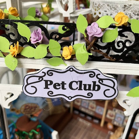 Miniaturowy domek - Pet Club