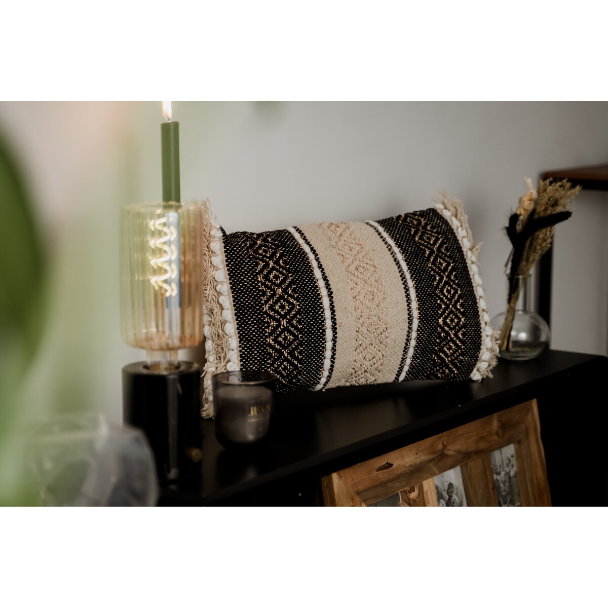 Poduszka ozdobna z metaliczną nitką MIRAGE, 30 x 50 cm