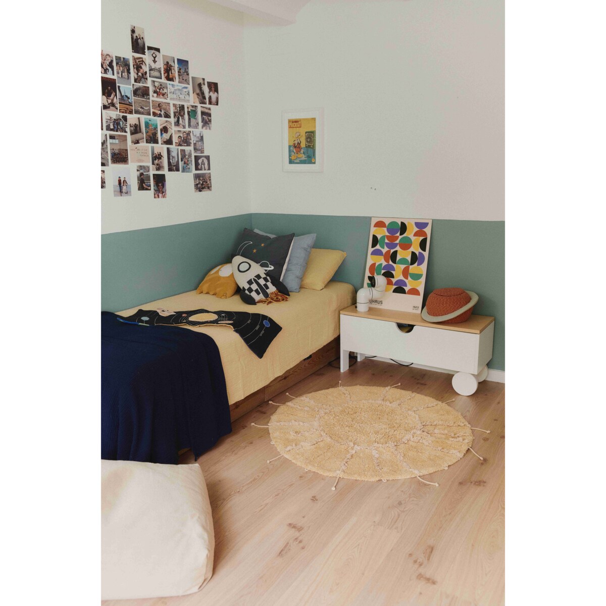 Dywan bawełniany Solar Multishape do prania w pralce, "Mom, I want to be an astronaut" Lorena Canals