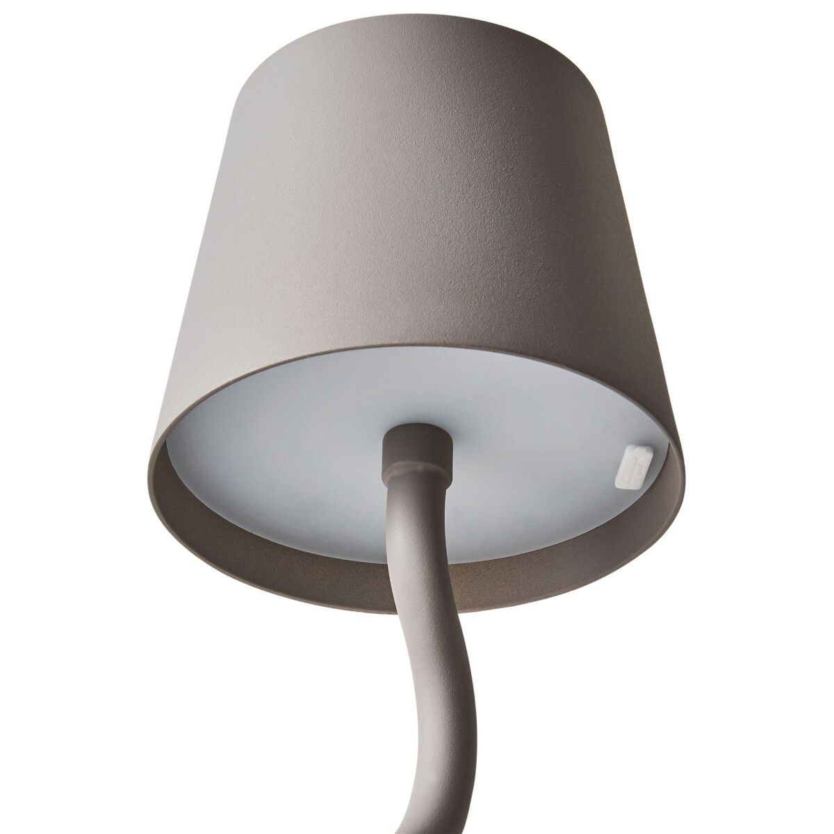 Bezprzewodowa lampa stołowa metalowa beżowa VOUGA