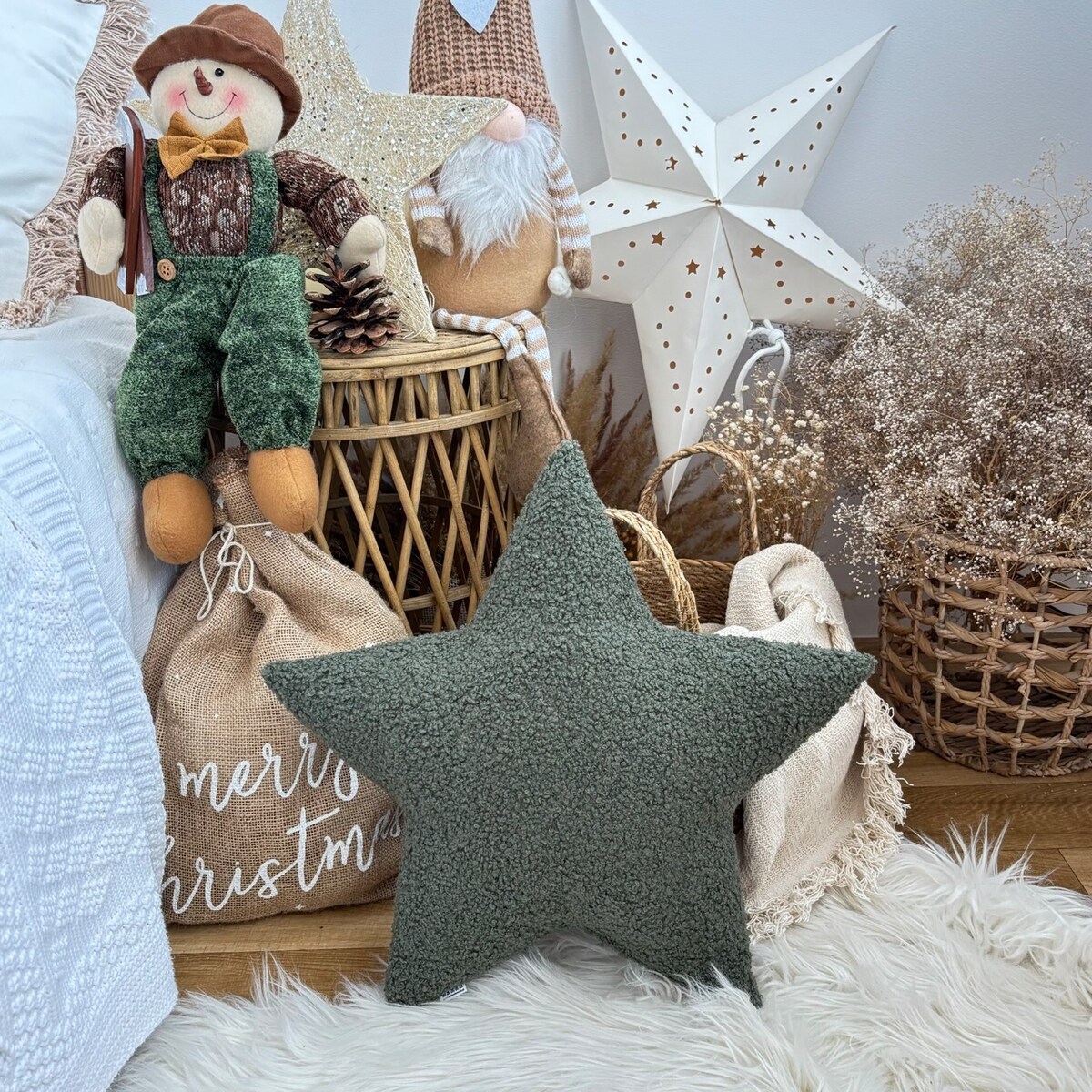 Poduszka Gwiazda boucle zielona