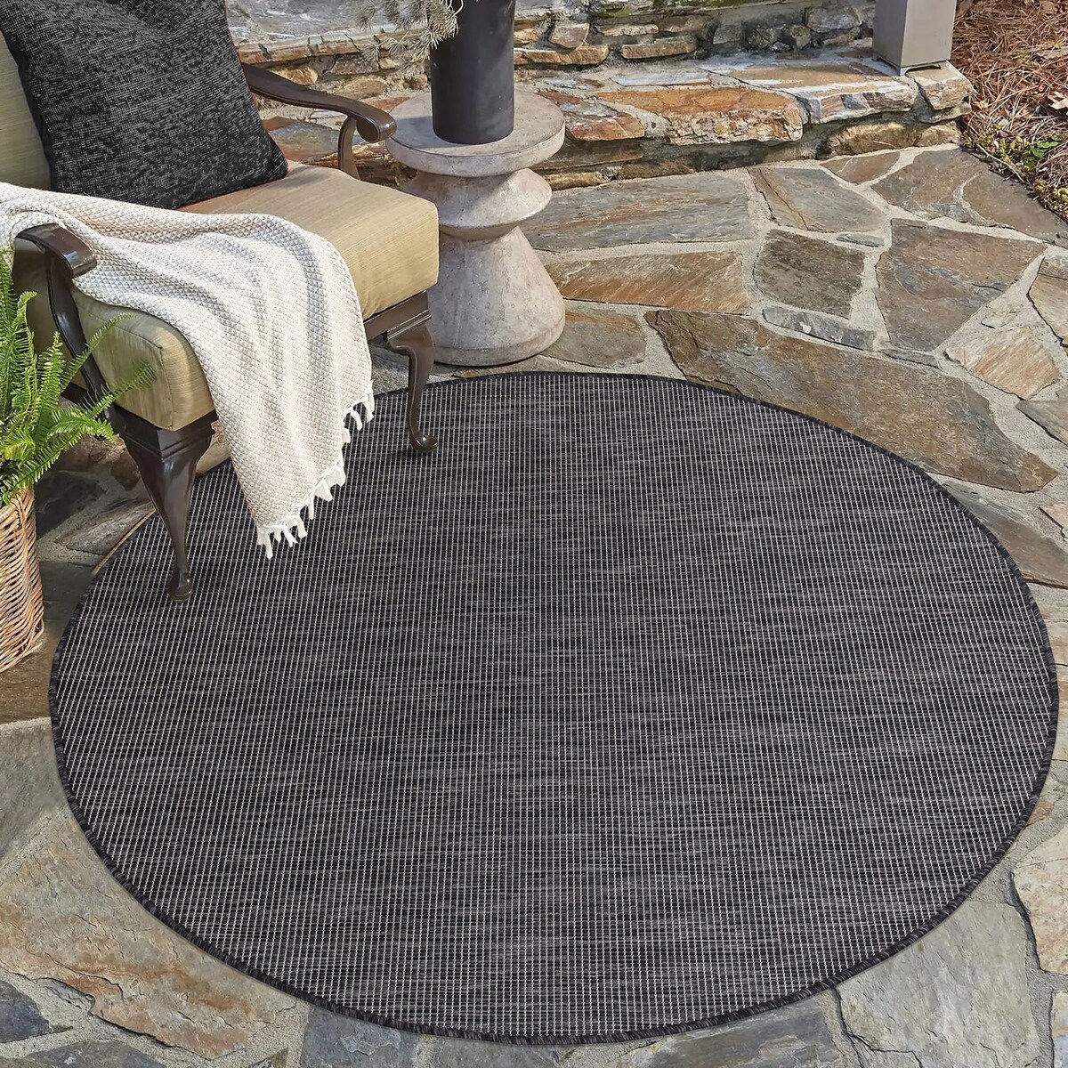 Dywan okrągły na zewnątrz i do wnętrz gładki Paloa 27780 Grafit 200x200