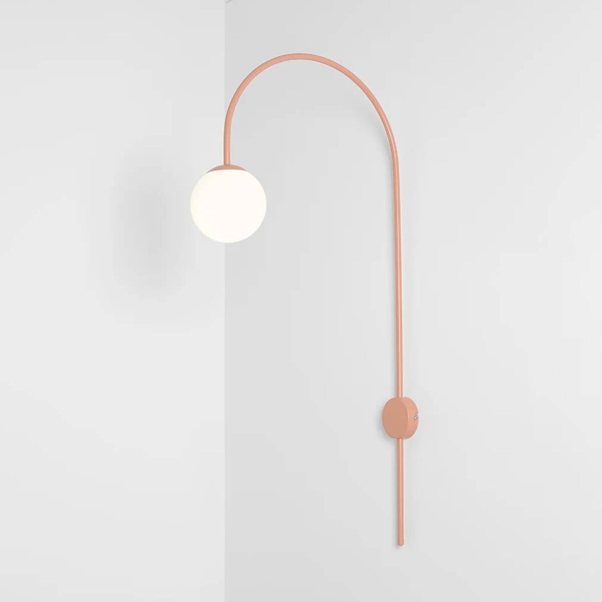 Nowoczesny kinkiet ścienny Una 1116C11 Aldex do czytania szkło metal koralowy