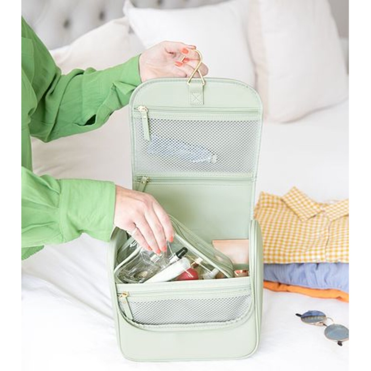 Kosmetyczka podróżna do zawieszenia Stackers zieleń szałwiowa