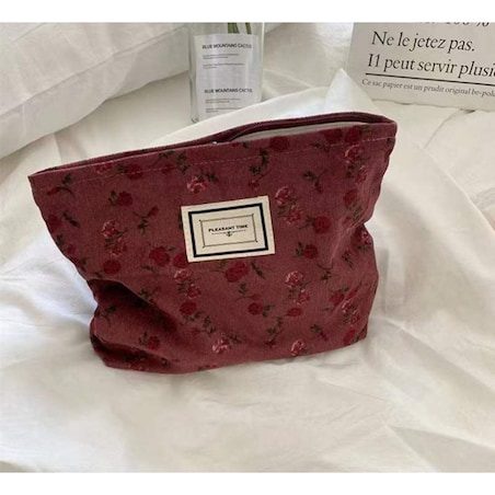 Kosmetyczka jednokomorowa różowa w czerwone kwiatuszki 25 x 5 x18 cm KS118