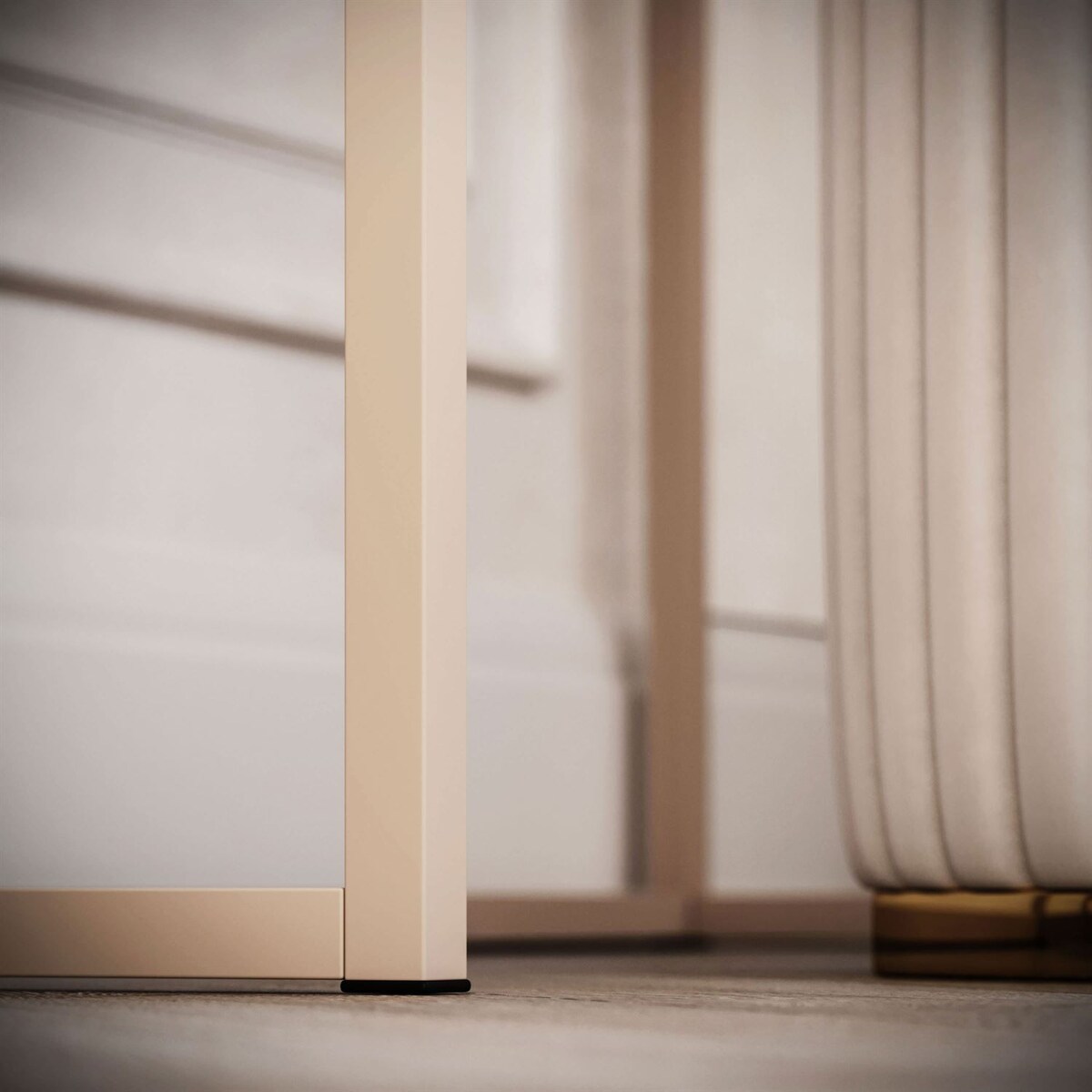 Toaletka kosmetyczna QUINNIE KASZMIR z lustrem LED złoty chrom, lewa, push-to-open