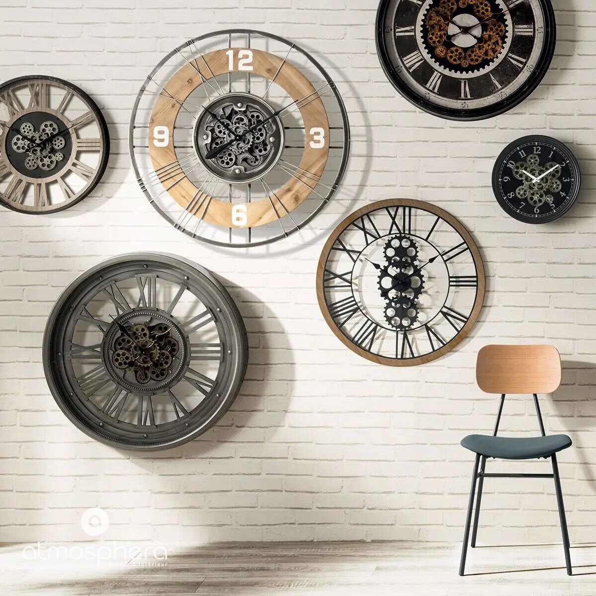 Okrągły zegar ścienny z metalu, Ø 80 cm, widoczny mechanizm