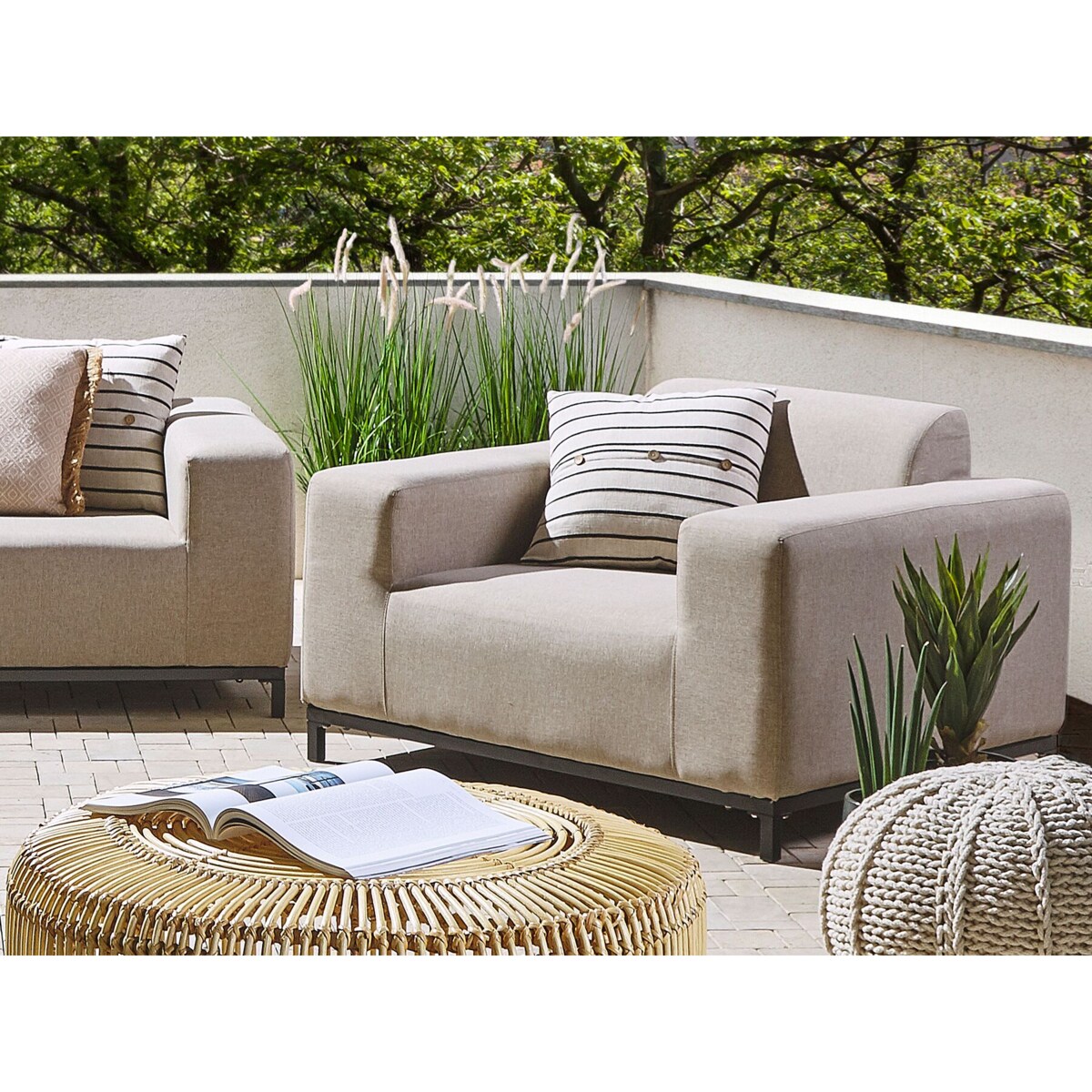 Zestaw 2 foteli ogrodowych beżowy z czarnym ROVIGO