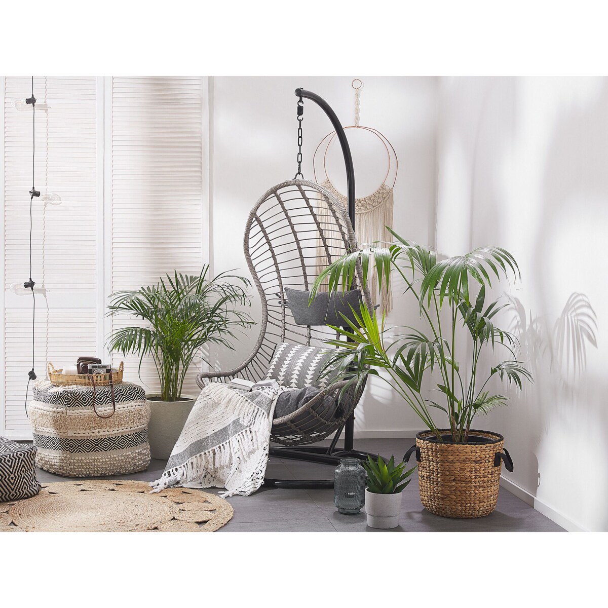 Fotel wiszący ze stojakiem z technorattanu szary PINETO