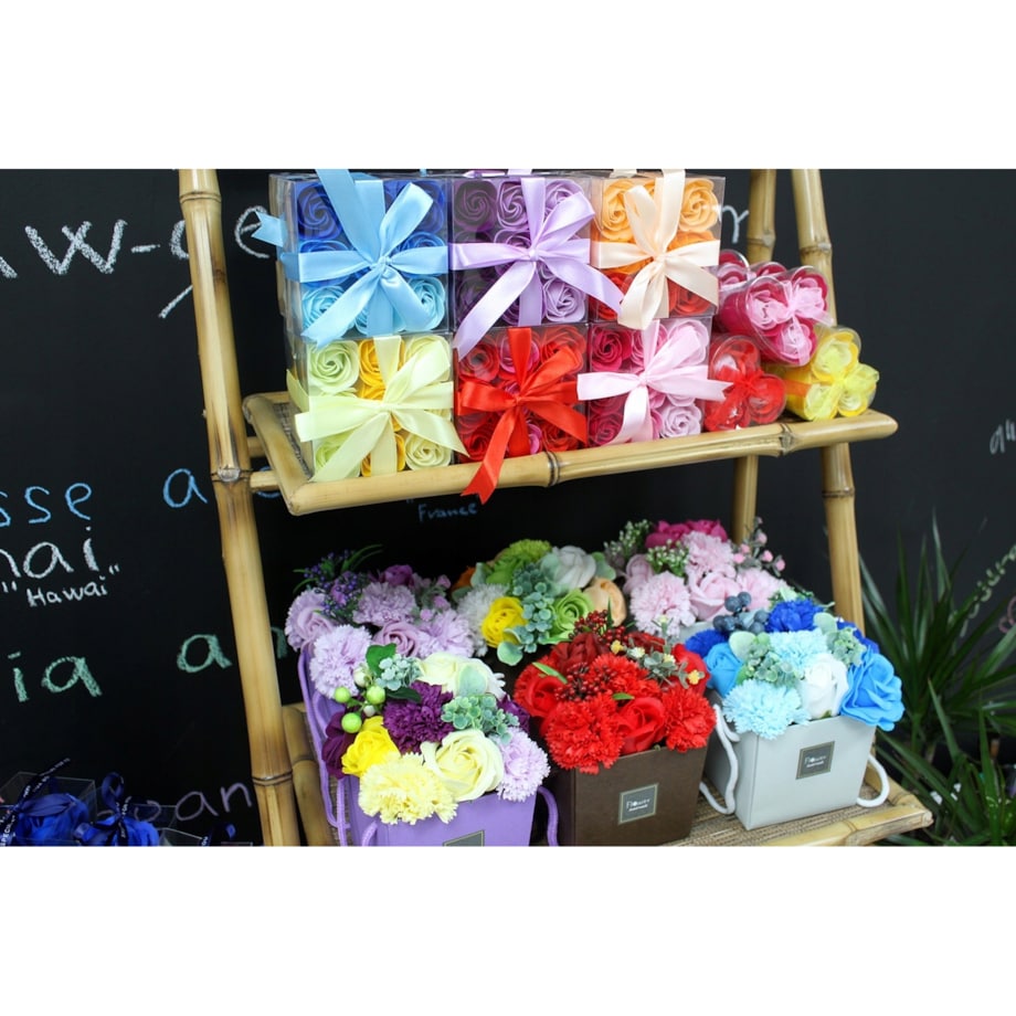 PACHNĄCE RÓŻE KWIATY MYDLANE FLOWER BOX na prezent bukiet święta LAWENDOWE