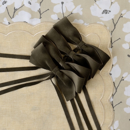 Aksamitne kokardki Brown Bows - 4 sztuki