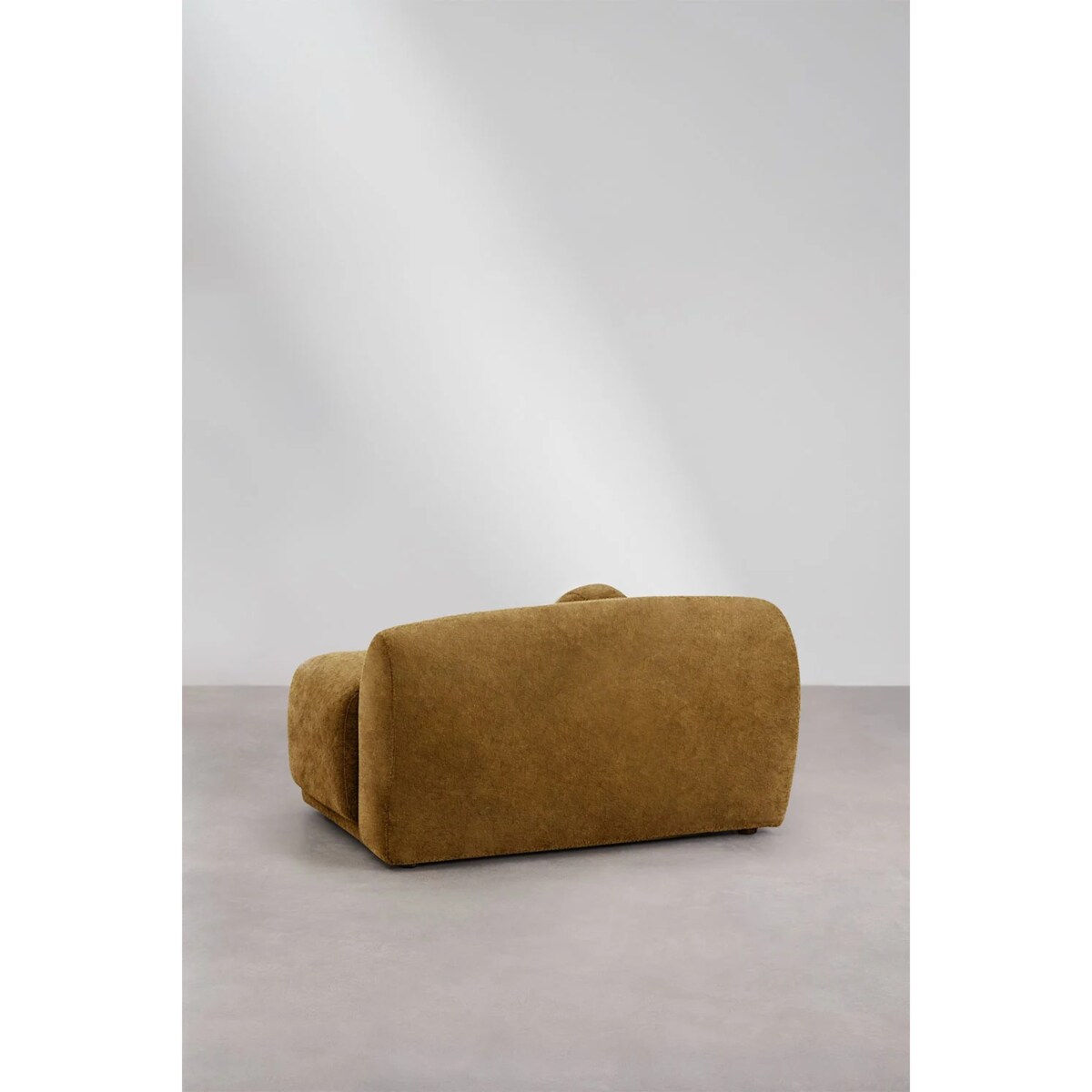 Fotel tapicerowany z poduszką Shirina, ciemny musztardowy