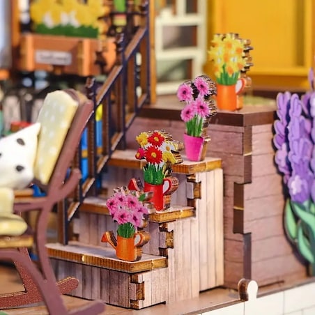 Miniaturowy domek Book Nook - Biała oranżeria