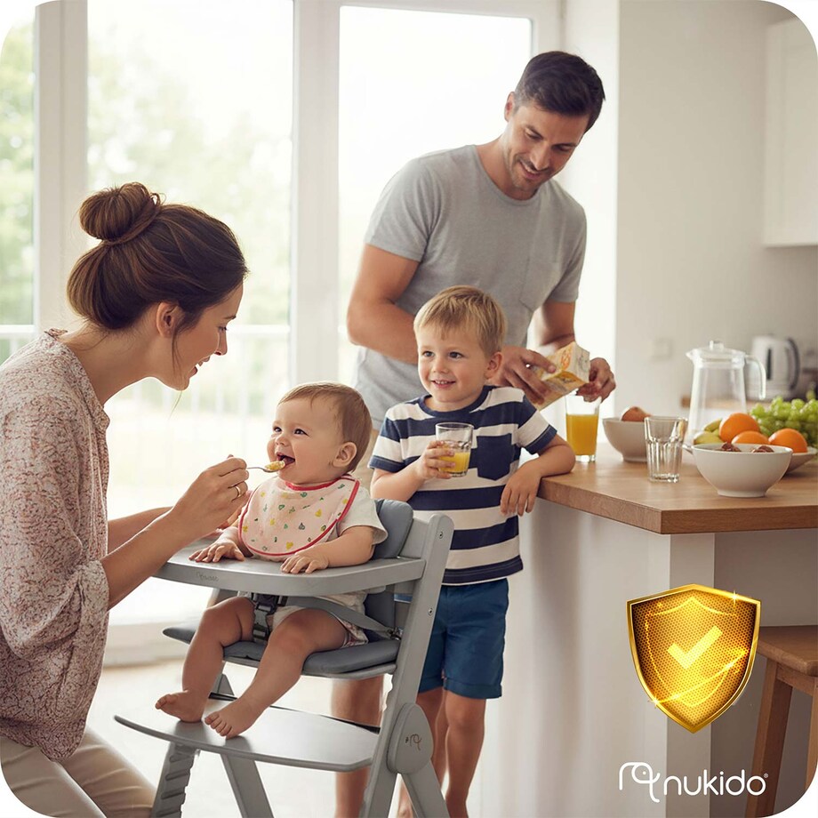 Drewniane krzesełko do karmienia Nukido składane regulowane pasy 702002