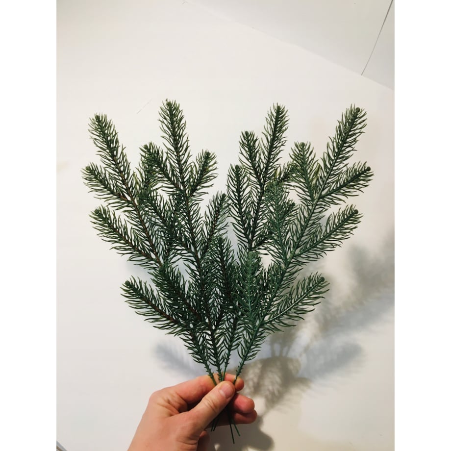 SZTUCZNA GAŁĄZKA jak żywa sosna świerk PIK 6szt na bukiet stroik zielona