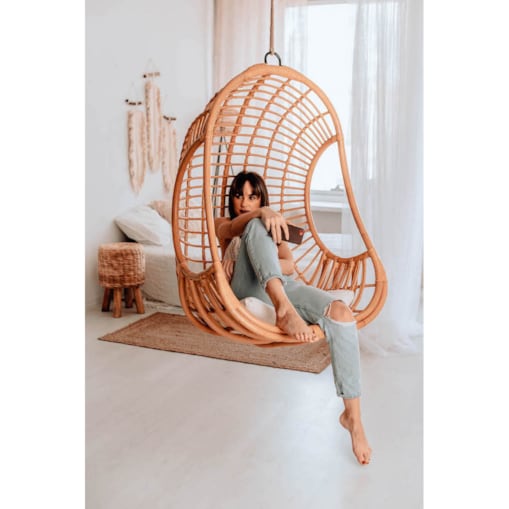 WISZĄCY FOTEL HUGO ZE STELAŻEM NATURALNY