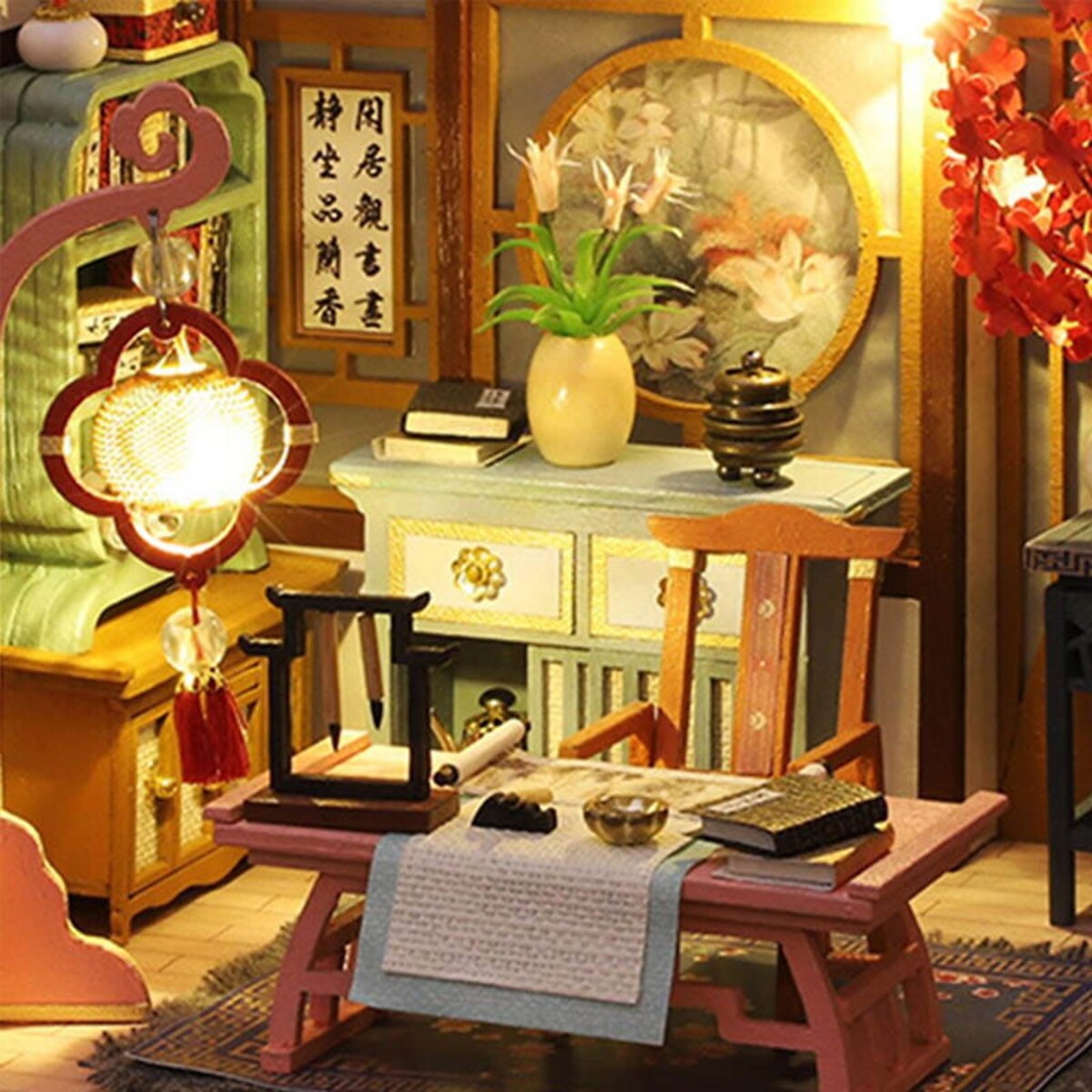 Miniaturowy domek - Mistyczna kaligrafia