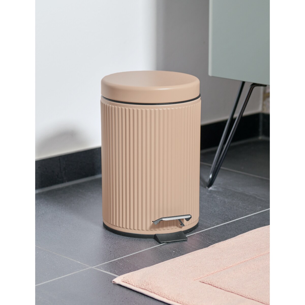 Metalowy kosz łazienkowy BRASS TONE, 3 l