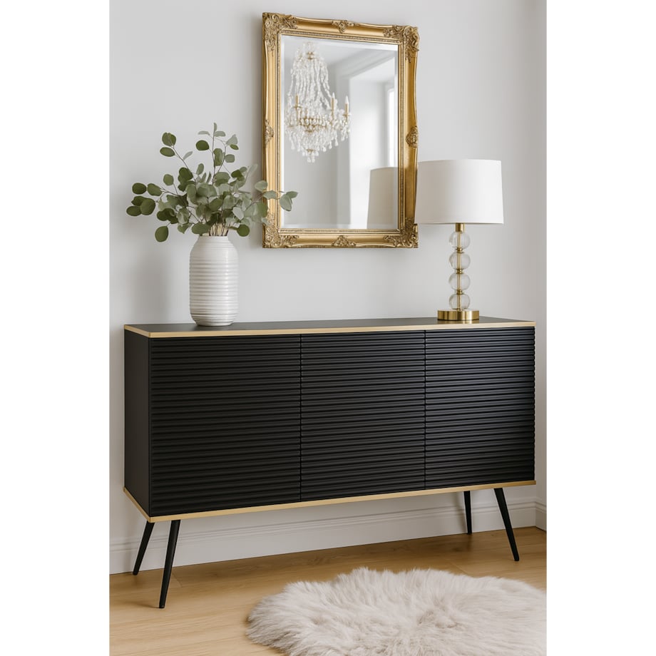 Komoda 160 POLO na wysokich czarnych nóżkach, ryflowane fronty, czarna