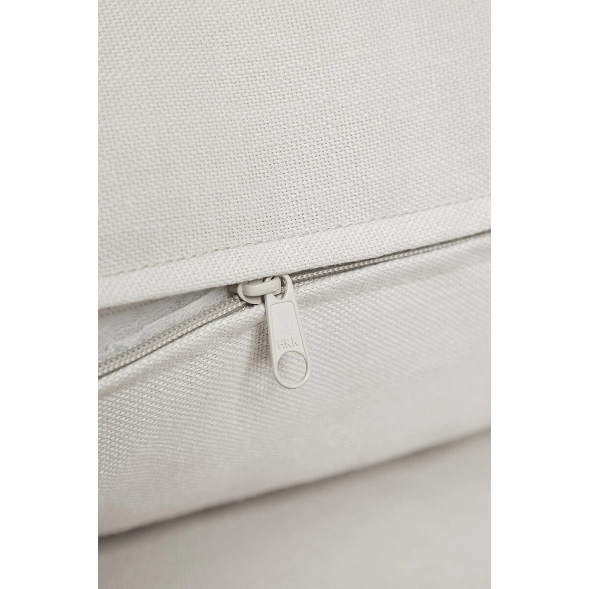 Zestaw ogrodowy: 4-częściowa sofa, stolik kawowy z pufem z drewna akacjowego Dailin