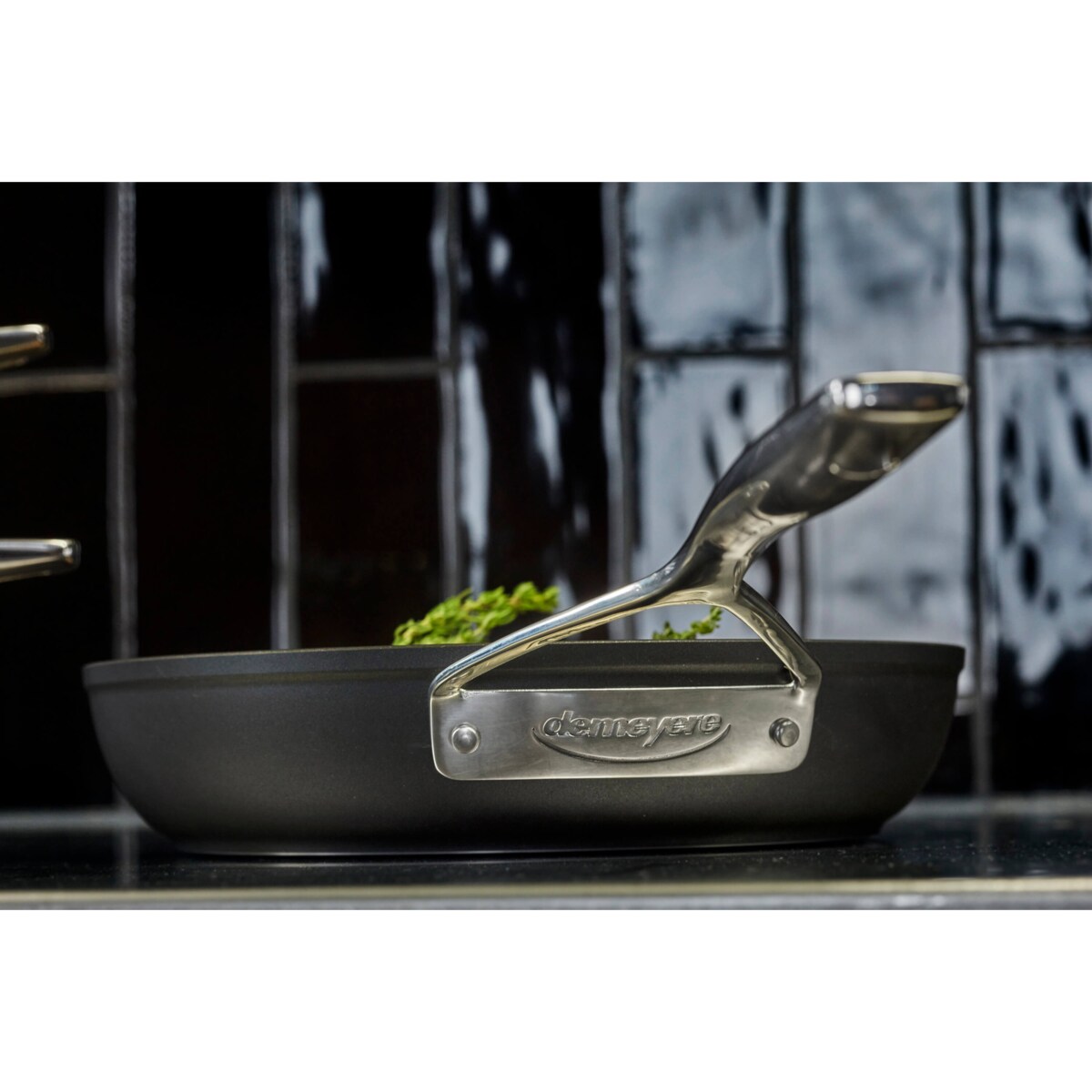 Patelnia tytanowa Demeyere Alu Pro 5 - 32 cm