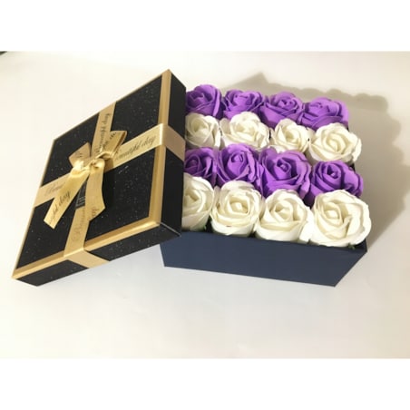BOX PACHNĄCE RÓŻE MYDLANE GOTOWY PREZENT upominek urodziny ślub kwiaty