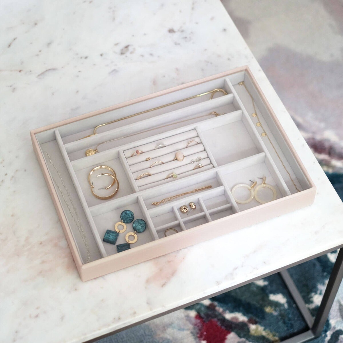 Szkatułka na biżuterię Stackers 16 komorowa supersize jasnoróżowa