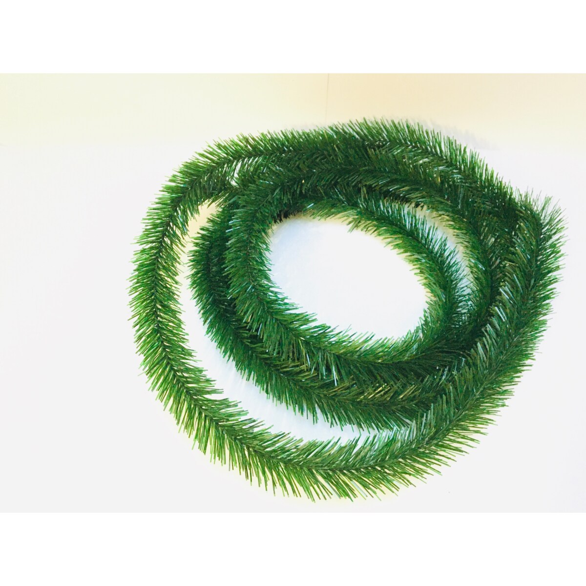 GIRLANDA 4,5m Z BŁYSZCZĄCEJ FOLII połyskuje zielona na dekoracje dom stroik