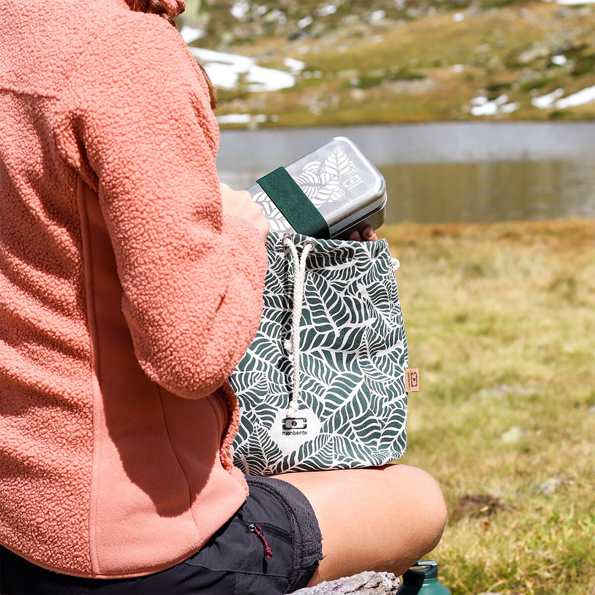 Lunchbag termiczny z paskiem Fresh Jungle, 5700 ml, Monbento