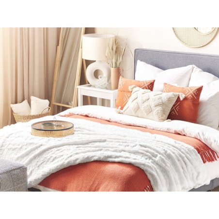 Narzuta na łóżko 150 x 200 cm biała KANDILLI