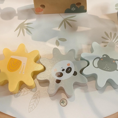 Drewniany stolik edukacyjny 2w1 interaktywny, manipulacyjny - labirynt i tor z pojazdami