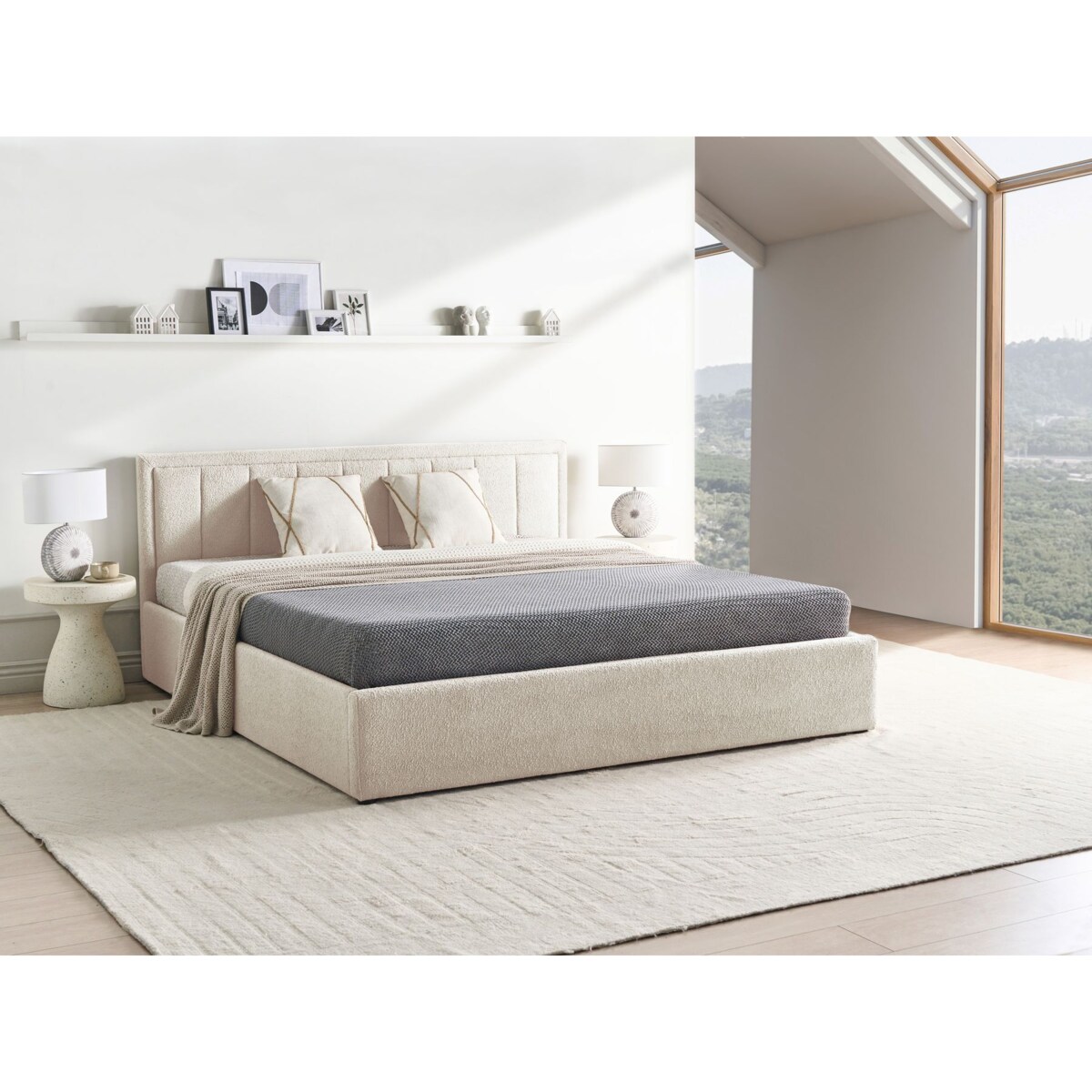 Łóżko z pojemnikiem MONTLAUR 180 x 200 cm Boucle Beżowy