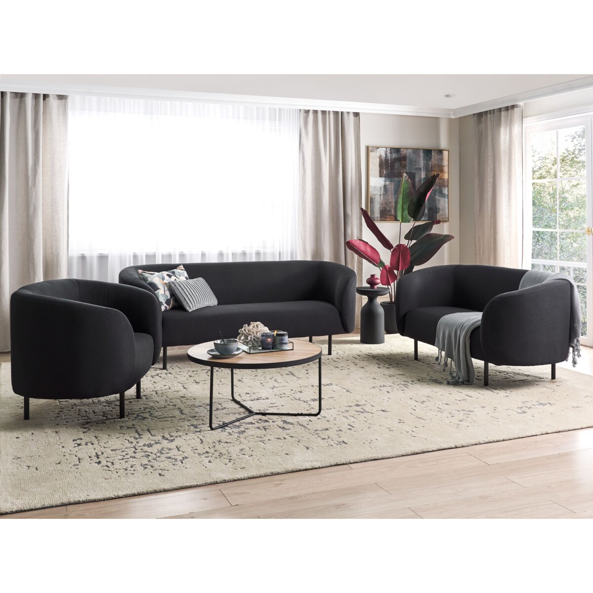 Sofa trzyosobowa tapicerowana czarna LOEN