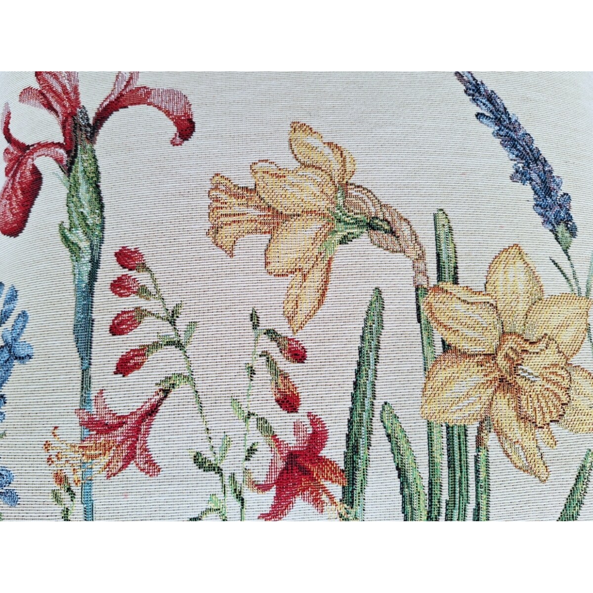 Poszewka Na Poduszkę Jasiek 45X45 Cm Żakardowa Dekoracyjna Ozobna Wiosenne Kwiaty