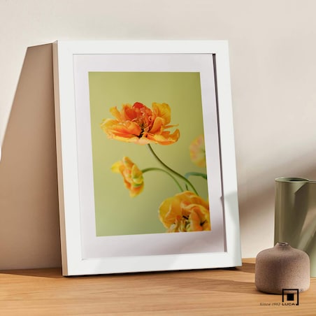 Ramka na zdjęcia 15x20 cm biała rama MDF z plexi do postawienia powieszenia klasyczna ramka