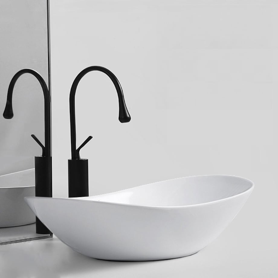 Umywalka nablatowa owalna ceramiczna biała połysk