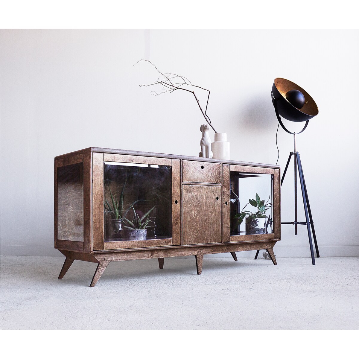 FLOTT.1 komoda przeszklona