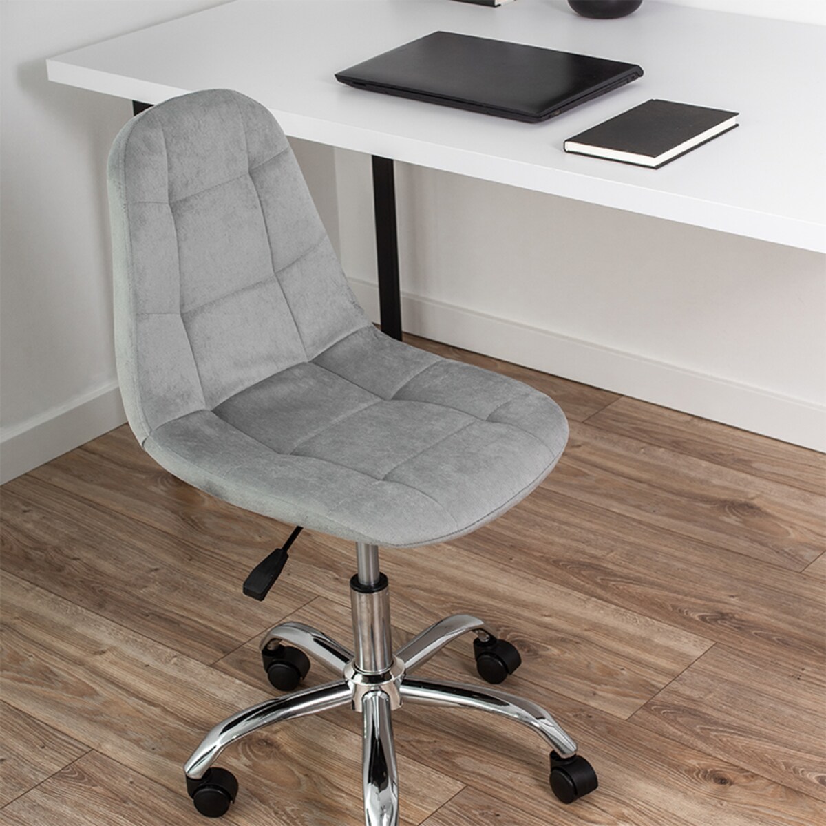 Krzesło biurowe obrotowe nowoczesne pikowane szare
