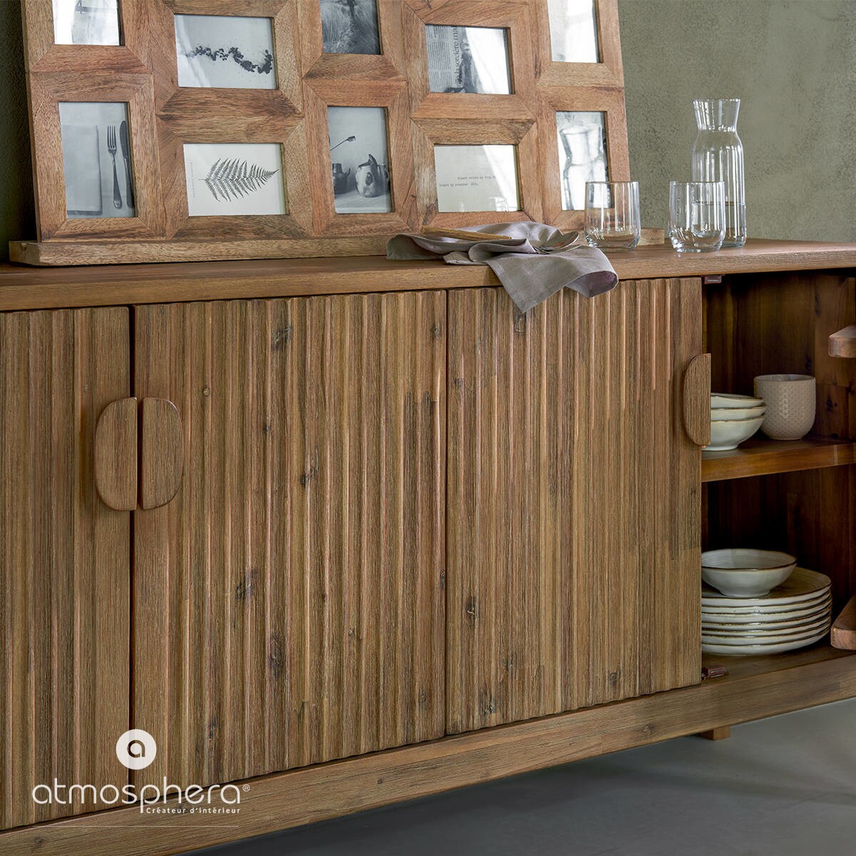 Multiramka na zdjęcia stojąca, na 12 zdjęć, drewniana