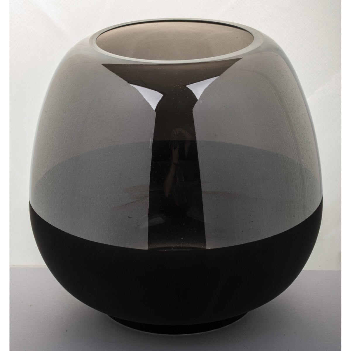 Wazon szklany czarno-srebrny 23x20 cm PALLAS