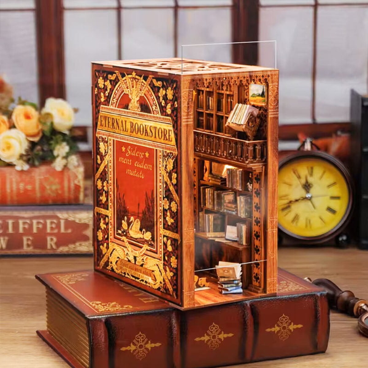 Miniaturowy domek Book Nook - Klimatyczna księgarnia - CuteBee