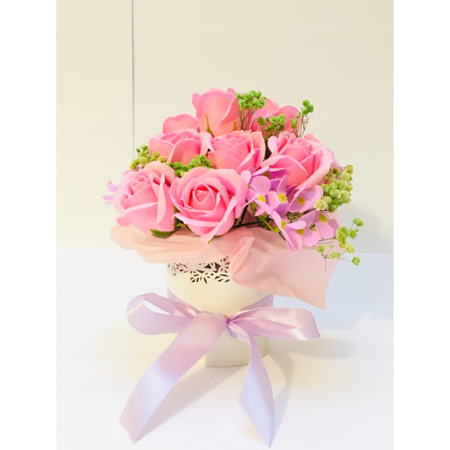 BUKIET KWIATY MYDLANE pachnące na prezent upominek urodziny imieniny róże