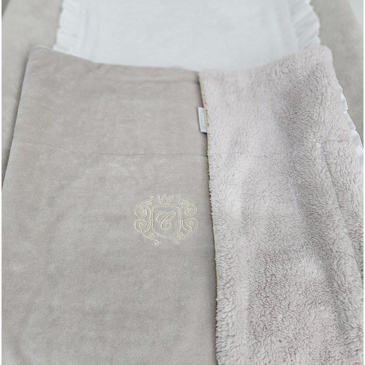 Kocyk pluszowy Golden Sand