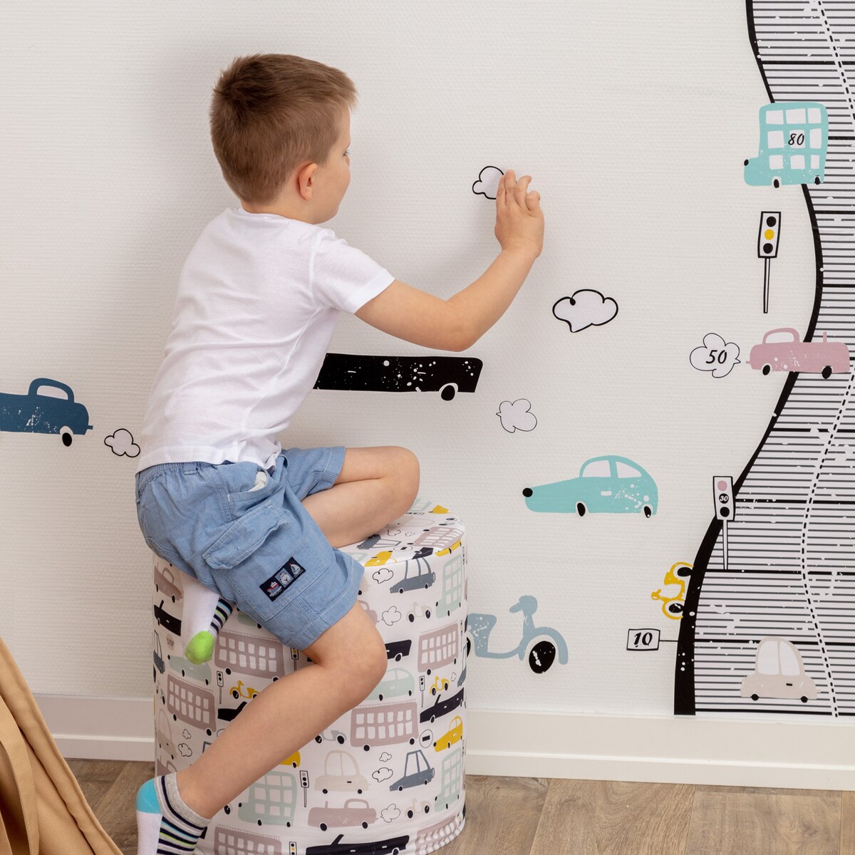 Zestaw naklejek Colorful Traffic, 152x100 cm