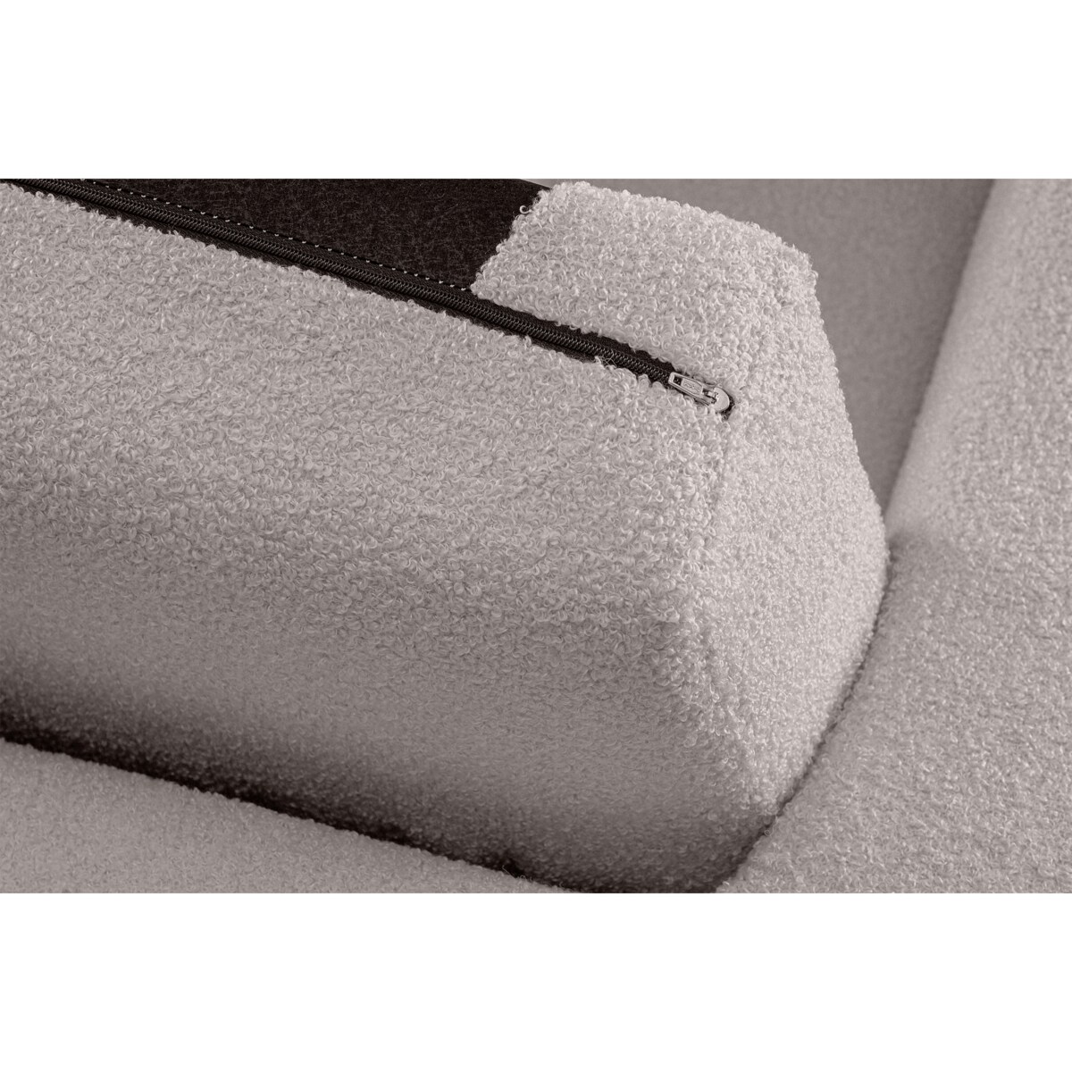 KONSIMO TAGIO Skandynawska pufa z jasnoszarej tkaniny jagnięcej