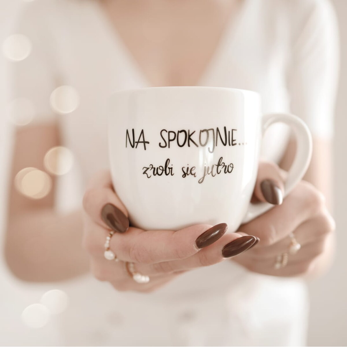 Kubek porcelanowy 300 ml „NA SPOKOJNIE… zrobi się jutro" - prezent biurowy, na sekretnego Mikołaja, dla kolegi z pracy